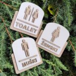 Oznaka-za-vrata-toalet-wc-3D-LUX-Bela-KOMPLET