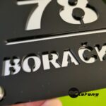 Kućni broj srebrni klirit