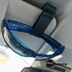 Nosac naocara za automobil