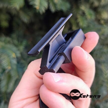 Nosač pecaroškog štapa za zid