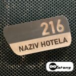 Oznake za vrata hotela sa nazivom ili logotipom